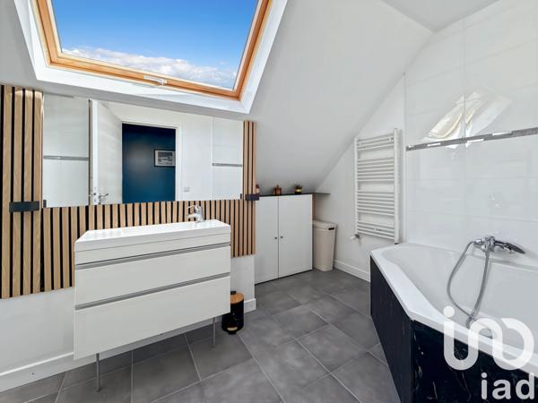 Maison à vendre 7 pièces 197 m² Santeny