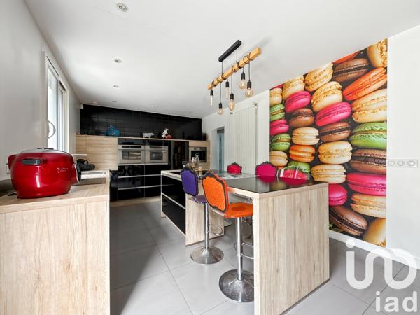 Maison à vendre 7 pièces 197 m² Santeny