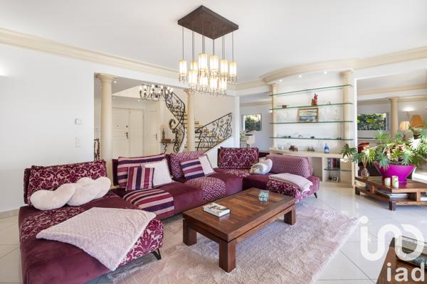 Maison à vendre 8 pièces 300 m² Saint-Raphaël