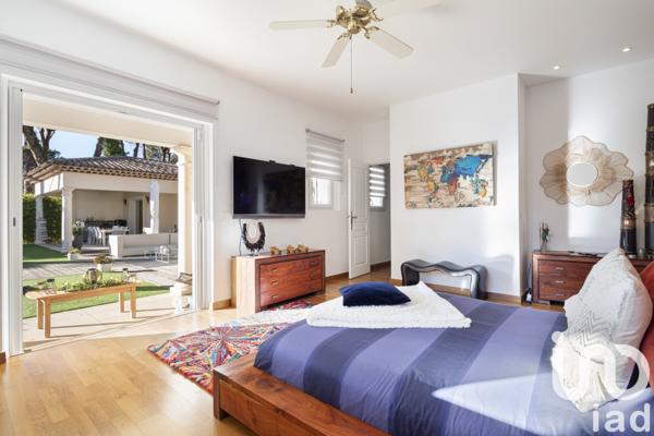 Maison à vendre 8 pièces 300 m² Saint-Raphaël