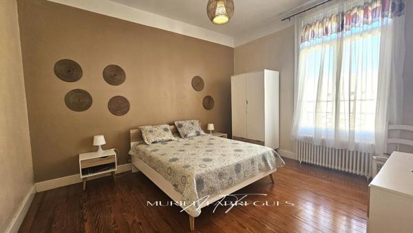 Maison de Maître de 553 m2, piscine chauffée, parc