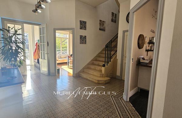 Maison de Maître de 553 m2, piscine chauffée, parc