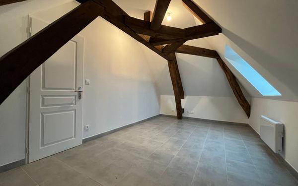 Appartement à louer    3 pièces • 81,88 m2 Rugles