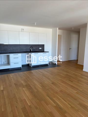Location Appartement 4 pièces 89.36 m² - Courbevoie 92400