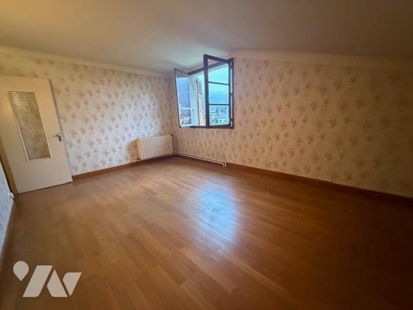 EXCLUSIVITE: ALBERTVILLE - QUARTIER SAINT-SIGISMOND-Idéal Grande Famille ou INVESTISSEUR