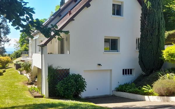 Maison à vendre    7 pièces •  Serres-Castet