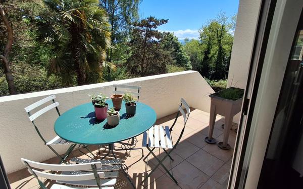 Maison à vendre    7 pièces •  Serres-Castet