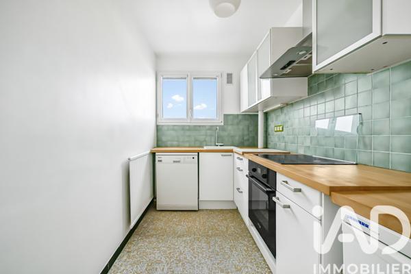 Appartement à vendre 4 pièces 74,2 m² Rueil-Malmaison