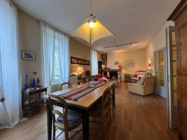 Maison 6 chambres à Mehun-sur-Yèvre !