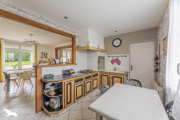 Maison à vendre 244 950 € Sainte-Maure-de-Touraine 6 p 158 m² DPE D