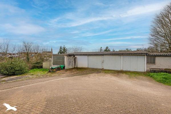 Maison à vendre 244 950 € Sainte-Maure-de-Touraine 6 p 158 m² DPE D