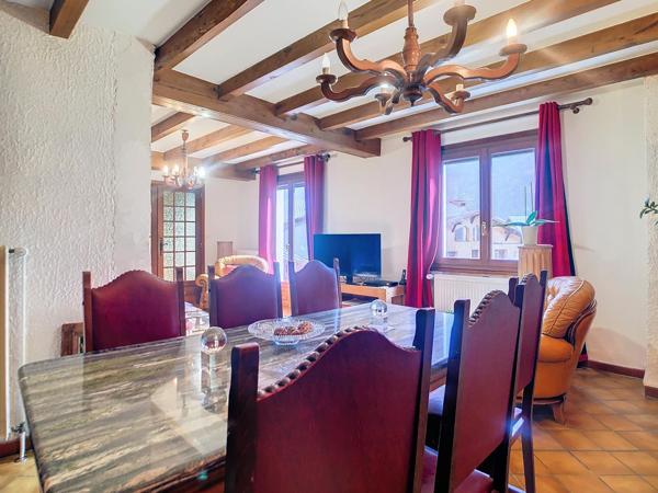 Maison coeur Haute Tarentaise avec garage et atelier