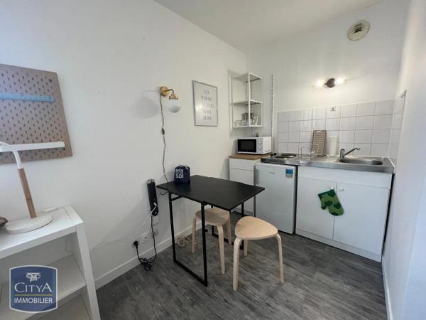 Appartement à louer 1 pièce 19.25m² Tours (37000)