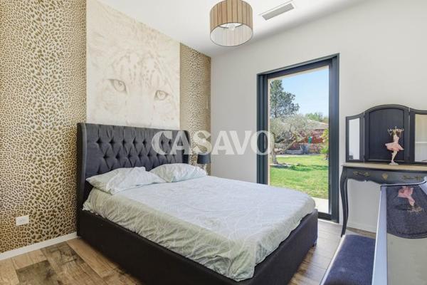 Vente Maison 6 pièces de 300m² - 13610 Le Puy-Sainte-Réparade