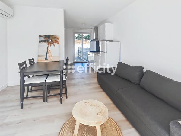 Maison
         2 pièces
        - 28 m² Exclusivité 180 000 € *
