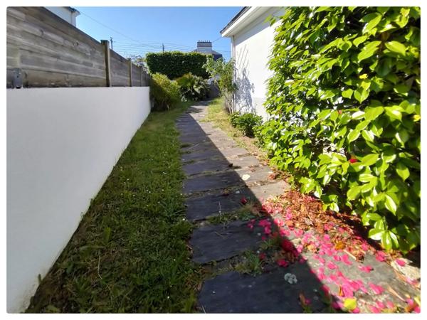 Maison à vendre 8 pièces VANNES (56) Sous-sol complet-jardin