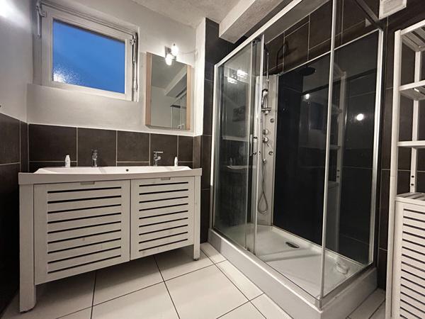 Appartement 5 pièces 99.46 m2