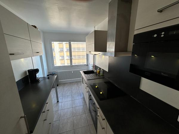 Appartement 5 pièces 99.46 m2