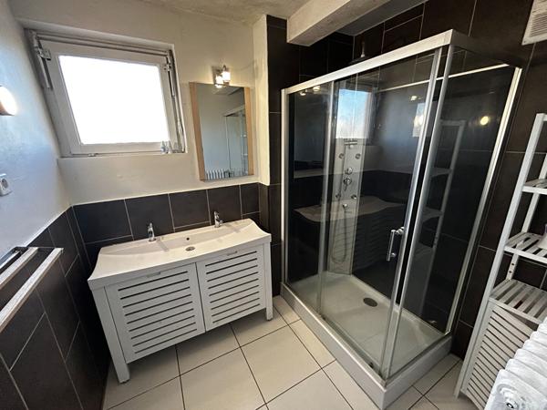Appartement 5 pièces 99.46 m2