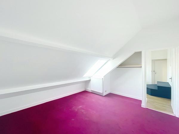 MAISON FAMILIALE EN CENTRE-VILLE