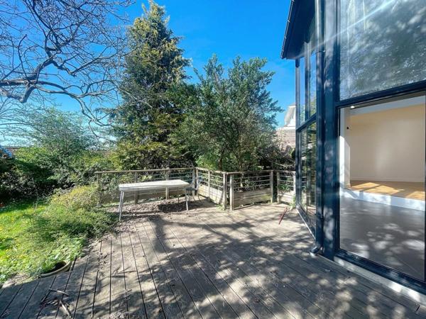 MAISON FAMILIALE EN CENTRE-VILLE