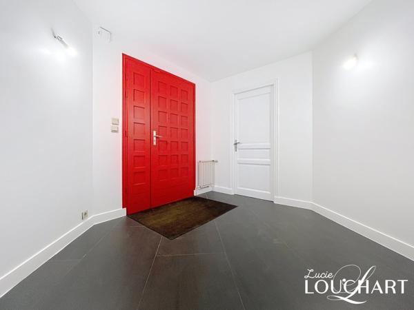 MAISON FAMILIALE EN CENTRE-VILLE