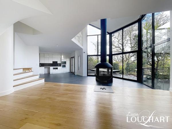 MAISON FAMILIALE EN CENTRE-VILLE