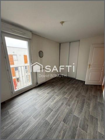 Appartement 3 pièces 2 chambres de 60 m2 Terrasse de 10 m2 Dernière étage DPE "C"
