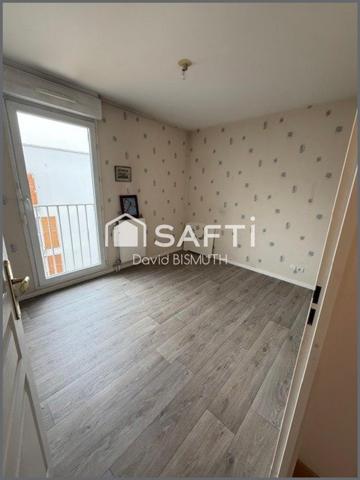 Appartement 3 pièces 2 chambres de 60 m2 Terrasse de 10 m2 Dernière étage DPE "C"