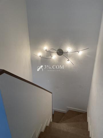 Maison 8 pièce(s) 5 chambre(s) 182 m²