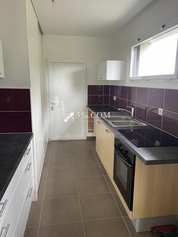 Maison 8 pièce(s) 5 chambre(s) 182 m²