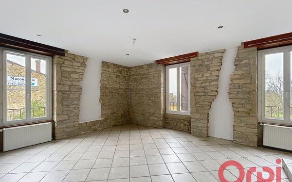 Appartement à louer    3 pièces • 69,30 m2 Saint-Alban-de-Roche