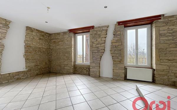Appartement à louer    3 pièces • 69,30 m2 Saint-Alban-de-Roche