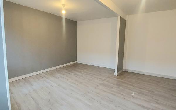 Appartement à louer    1 pièce • 33,09 m2 Saâcy-sur-Marne