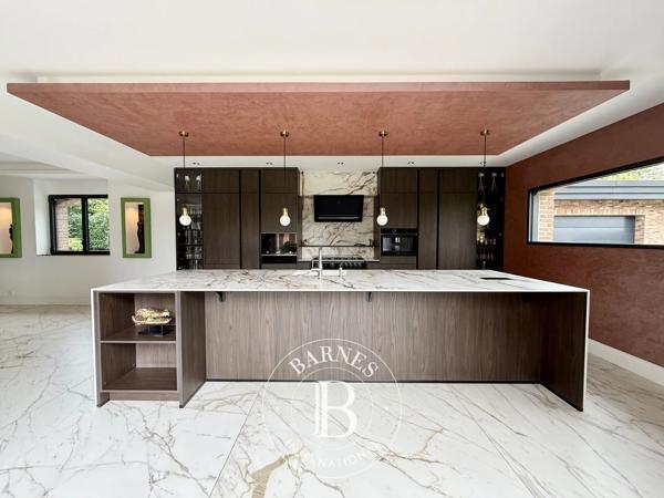 Valenciennes, Maison 3 Chambres -  290 m² à vendre