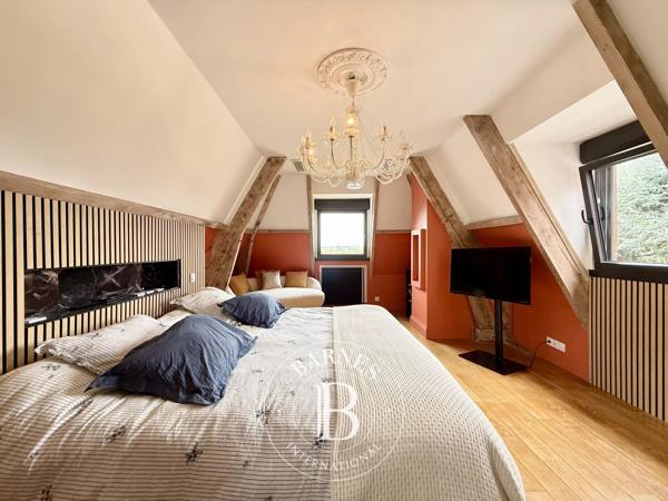 Valenciennes, Maison 3 Chambres -  290 m² à vendre