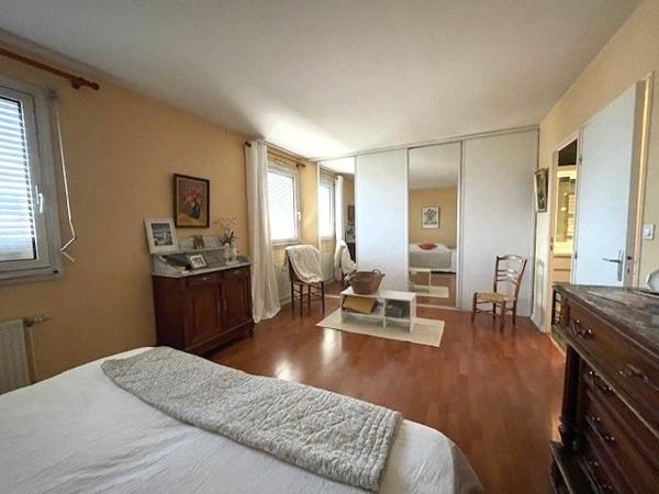 VALENCE sud Résidence ANTARES 392 av. victor Hugo