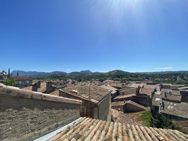 Maison en plein coeur du centre ville de Crest