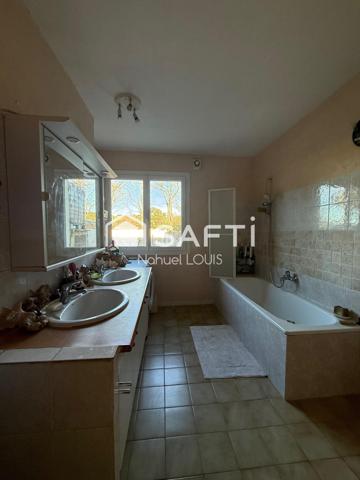 Maison familiale de 180m2 et dépendance