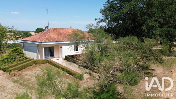 Maison à vendre 5 pièces 102 m² Essarts-en-Bocage