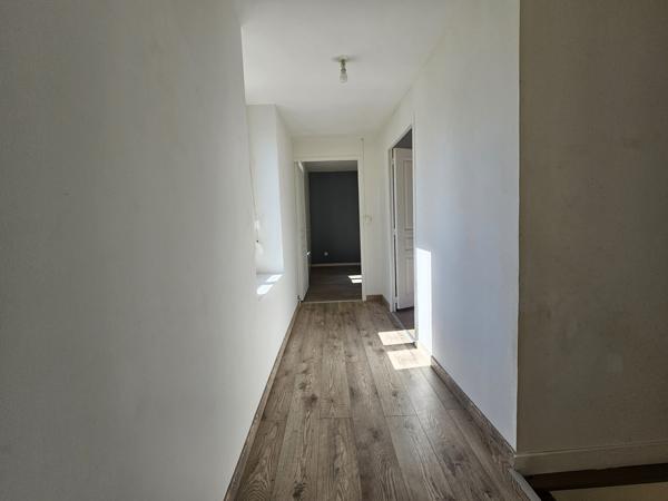 À vendre - Maison ancienne, 4 pièces située à Montataire (60160)