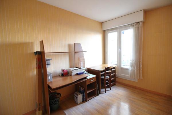 3 pièces au coeur du centre-ville ! €279 000 ** - Référence 26-3885