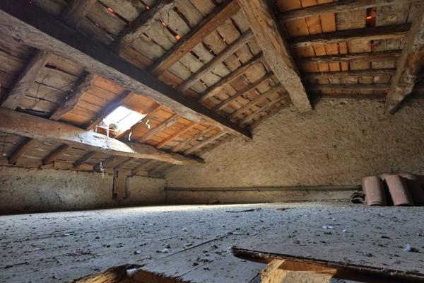 Bien immobilier à vendre 3 pièces de 140 m²