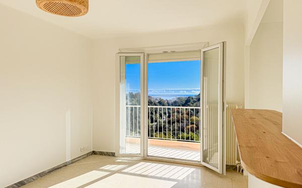 Appartement à vendre    2 pièces • 45,75 m2 Cannes