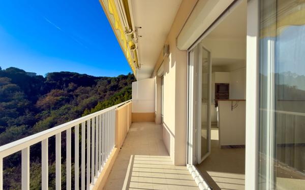 Appartement à vendre    2 pièces • 45,75 m2 Cannes