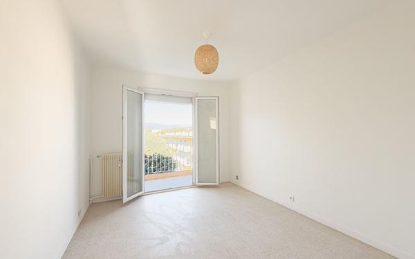 Appartement à vendre    2 pièces • 45,75 m2 Cannes