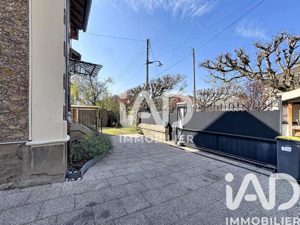 Maison à vendre 6 pièces 119 m² Corbeil-Essonnes