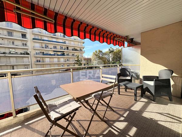 Juan les pins - centre-ville - Appartement deux pièces de 59m2
