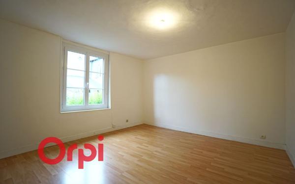 Appartement à louer    3 pièces •  Bernay