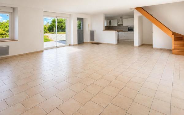 Maison à CHANGE, 72560 - 5 pièces 124m²